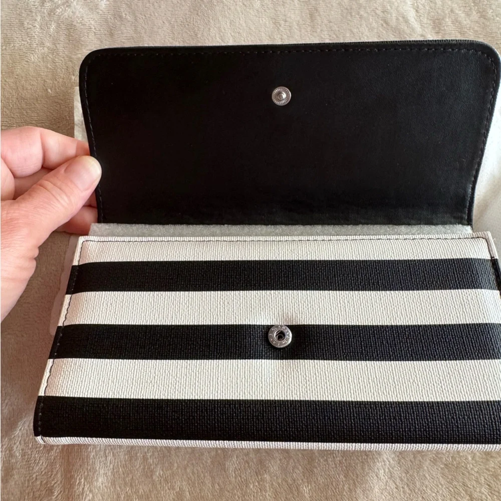 KUT FROM THE KLOTH Black/White Card Holder